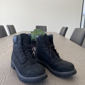 Black timberland boots size 7